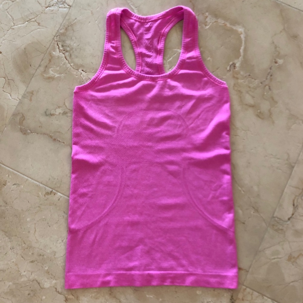 Lululemon tank top
